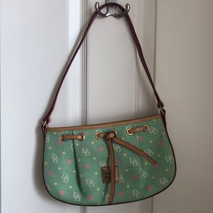DOONEY&BOURKE GREEN SHOULDER BAG